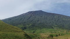 Der Vulkan Rinjani - Quelle: Wikimedia